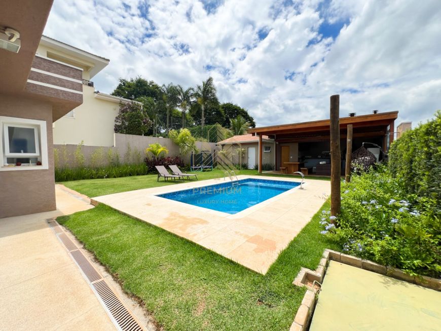 Casa de condomínio para venda com 211 metros quadrados com 5 quartos