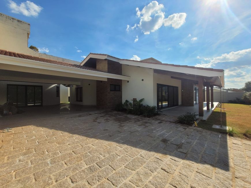 Casa no Condomínio Flamboynt - Atibaia - São Paulo