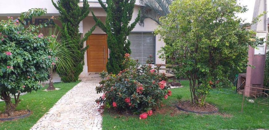 Casa com 3 SUÍTES à venda de 669 m² no Condomínio Parque das Garças II em Atibaia/SP - CA3450