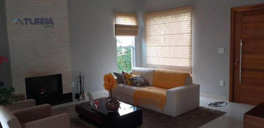 Casa com 3 SUÍTES à venda de 669 m² no Condomínio Parque das Garças II em Atibaia/SP - CA3450