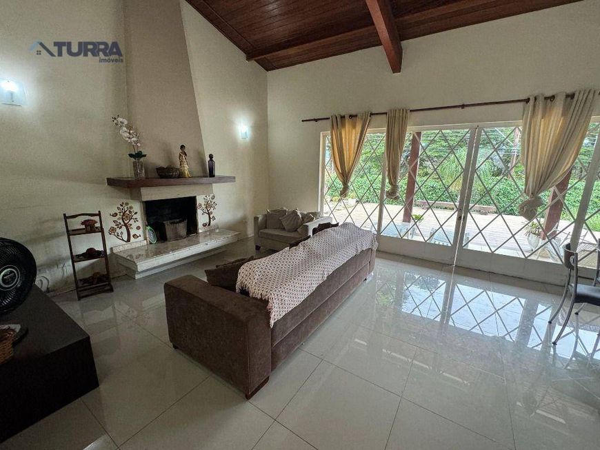 Casa com 4 dormitórios à venda de 385 m² no Retiro das Fontes em Atibaia/SP - CA5461