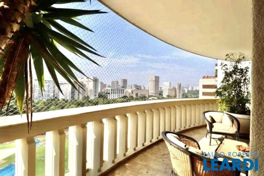 APARTAMENTO - JARDIM PAULISTANO - SP