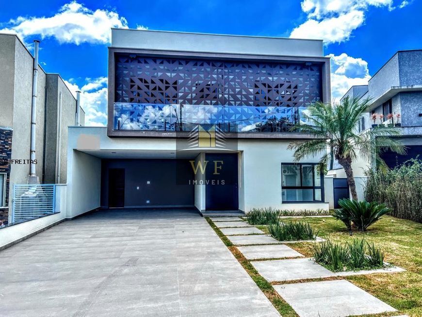 Casa em Condomínio para Venda em Santana de Parnaíba, Suru, 4 dormitórios, 2 suítes, 4 banheiros, 6