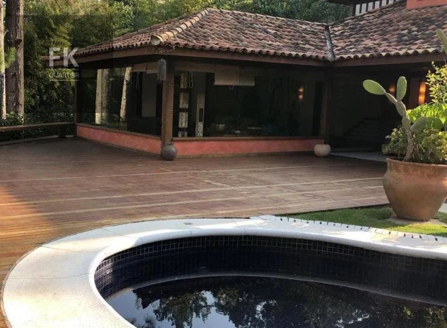 Casa de Condomínio em Alphaville - Santana de Parnaíba