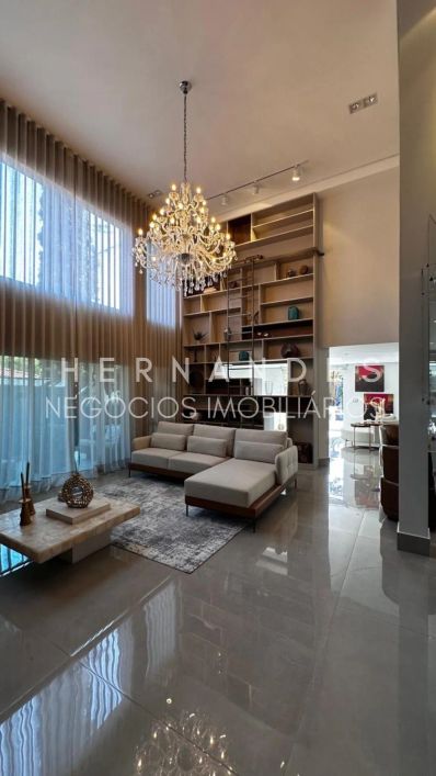 Casa de Luxo à Venda em Tamboré - 4 Suítes, 7 Banheiros, 400m² - Residencial 10 - Alphaville, Santan