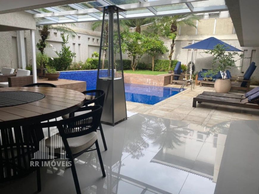RR6250D Casa 629m² CONDOMÍNIO RESIDENCIAL 10 - OPORTUNIDADE - 4 Suítes 6 Vagas - Santana de Parnaíba