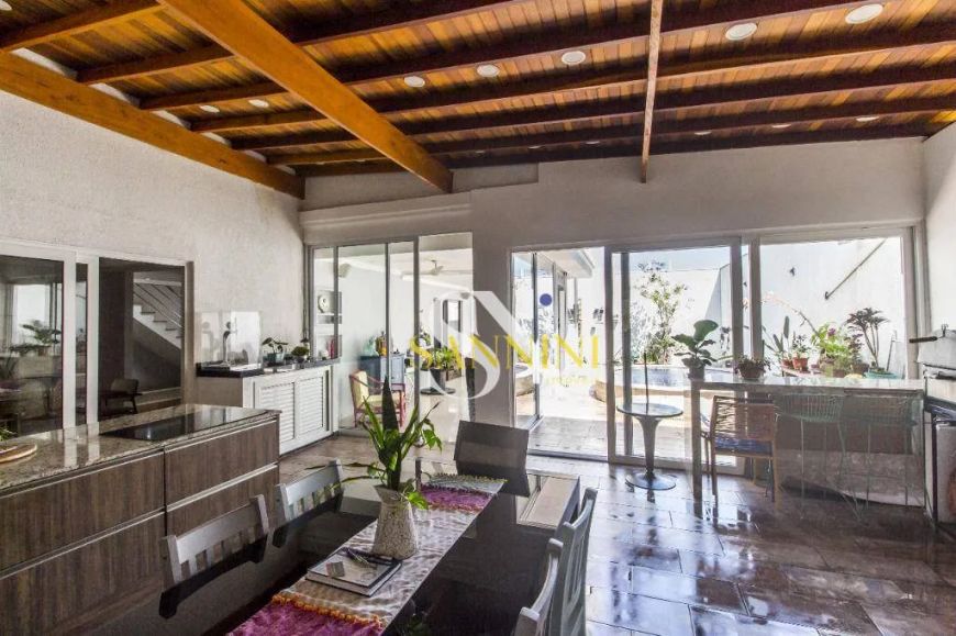 Casa com 4 dormitórios à venda, 318 m² por R$ 2.650.000,00 - Tamboré 04 - Santana de Parnaíba/SP