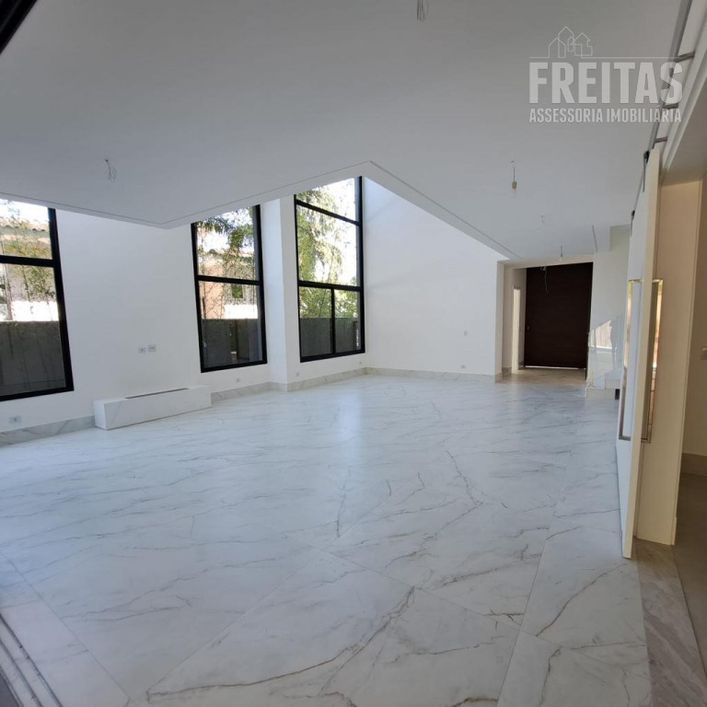 CASA A VENDA EM ALPHAVILLE - RESIDENCIAL GENESIS 2