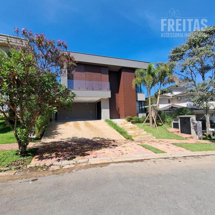 CASA A VENDA EM ALPHAVILLE - RESIDENCIAL GENESIS 2