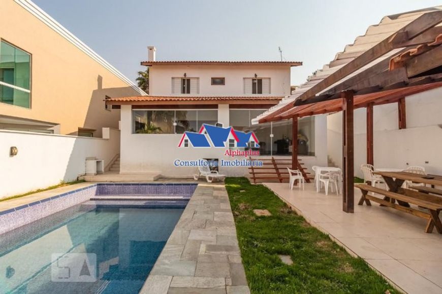 Alphaville Residencial 11 - 450 m2, ampla área externa
