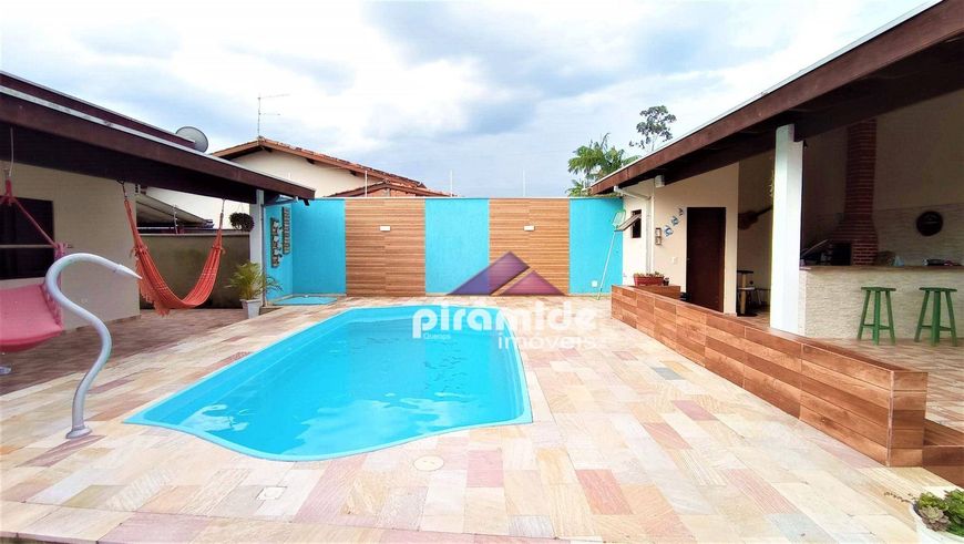 Casa com 3 dormitórios à venda, 250 m² por R$ 950.000,00 - Jardim Gaivotas - Caraguatatuba/SP