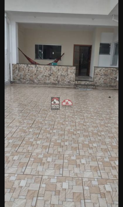 Casa Casa com ponto comercial em Caraguatatuba