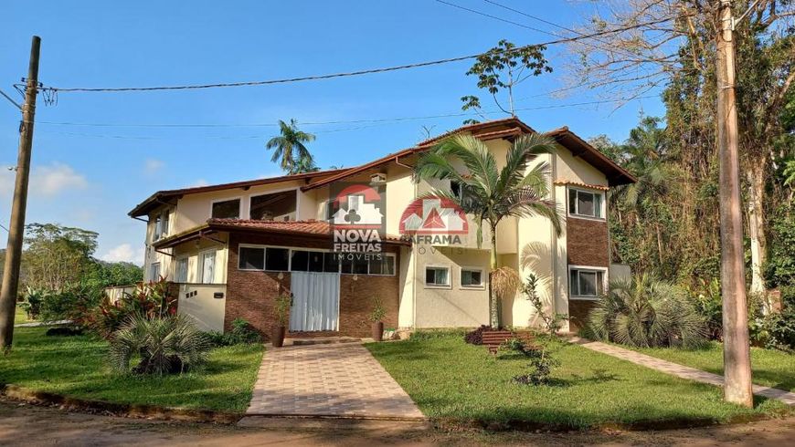 Casa Condomínio em Caraguatatuba