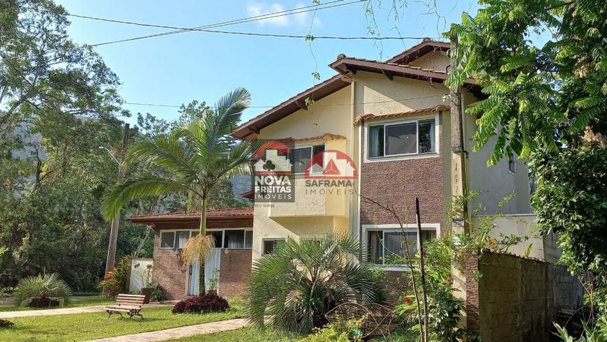 Casa Condomínio em Caraguatatuba