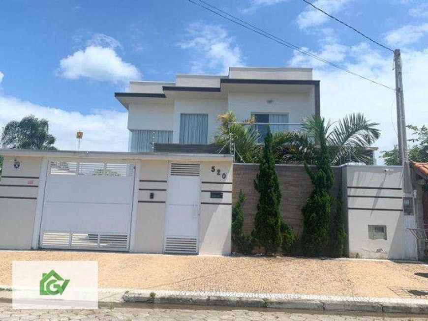 Sobrado com 5 dormitórios à venda, 406 m² por R$ 1.600.000,00 - Pontal de Santa Marina - Caraguatatu
