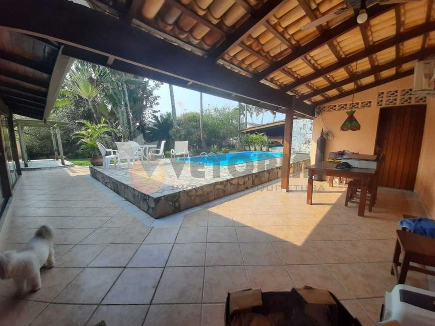 Casa com 5 dormitórios à venda, 300 m² por R$ 1.800.000,00 - Praia das Palmeiras - Caraguatatuba/SP