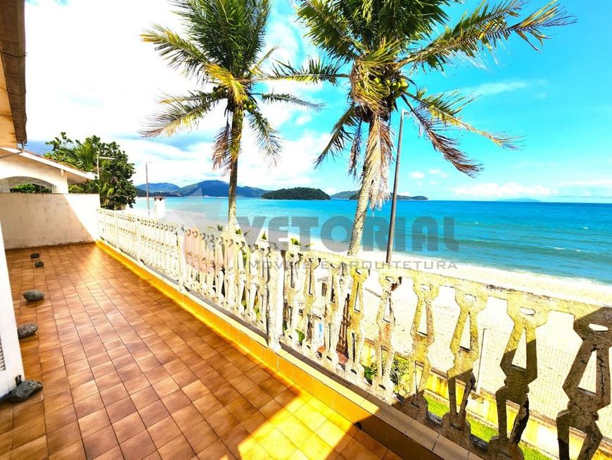 Sobrado 6 Suites Pé na Areia Massaguaçu, Caraguatatuba SP