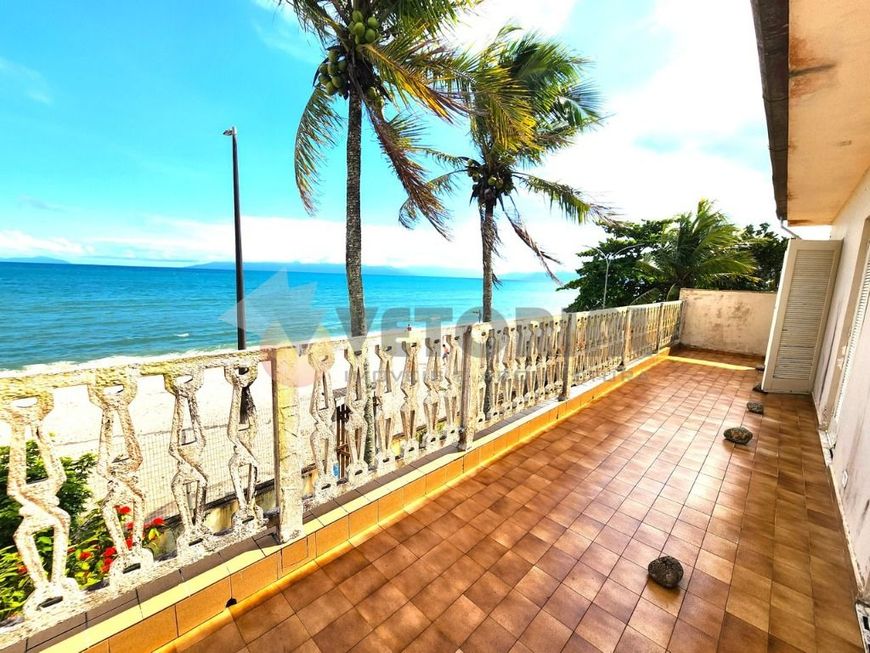 Sobrado 6 Suites Pé na Areia Massaguaçu, Caraguatatuba SP
