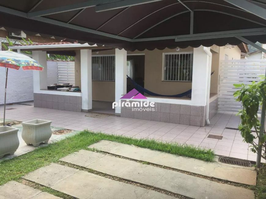 Casa com 6 dormitórios, 770 m² - venda por R$ 2.500.000 ou aluguel por R$ 10.000/mês - Centro