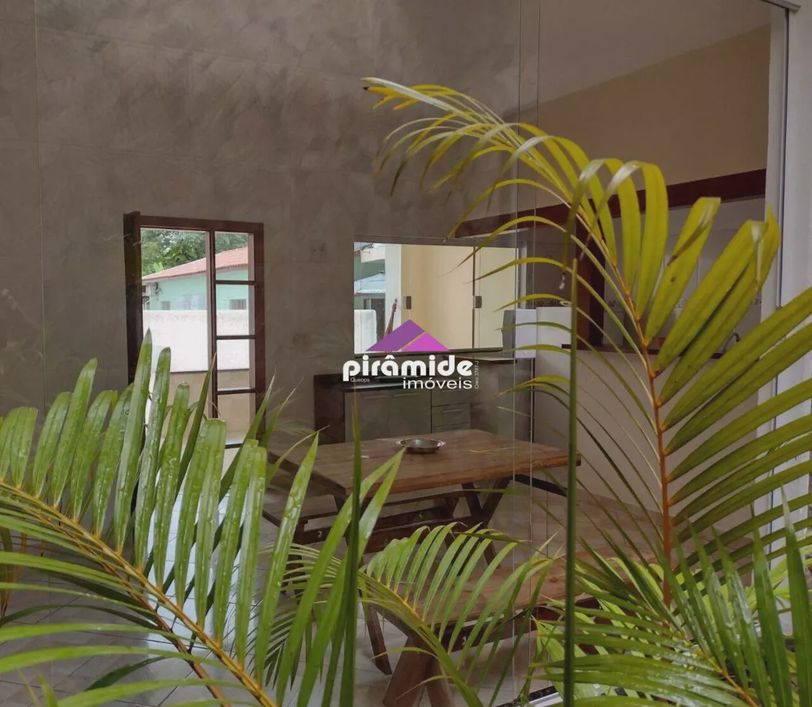Casa com 6 dormitórios, 770 m² - venda por R$ 2.500.000 ou aluguel por R$ 10.000/mês - Centro