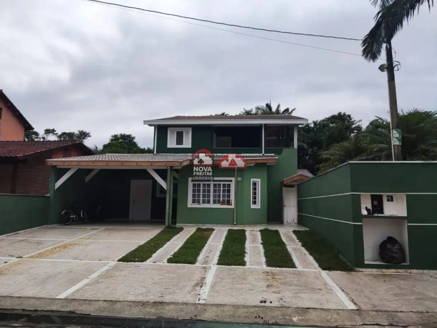 Casa Sobrado Condomínio em Caraguatatuba