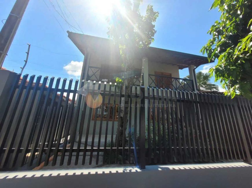 Sobrado com 5 dormitórios à venda por R$ 1.800.000 - Jardim Primavera - Caraguatatuba/SP