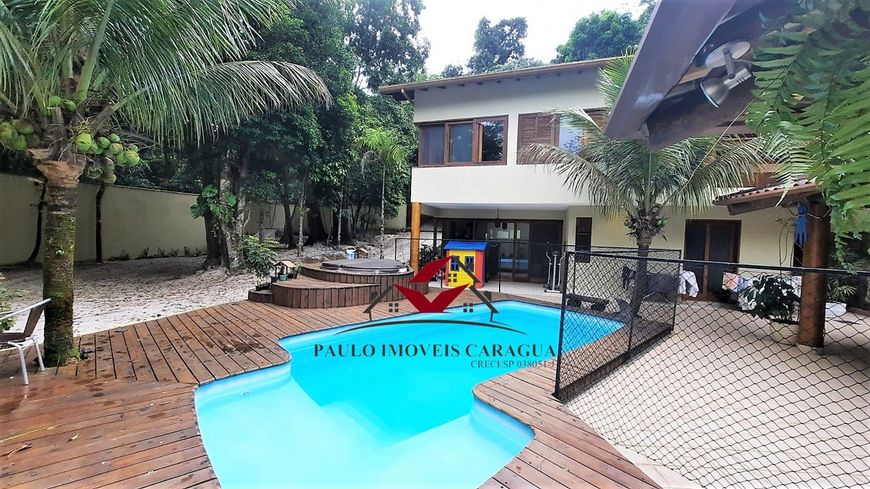 Sobrado a venda tem 364 m² com 4 suítes no Park Imperial - Praia do Massaguaçu Caraguatatuba/SP