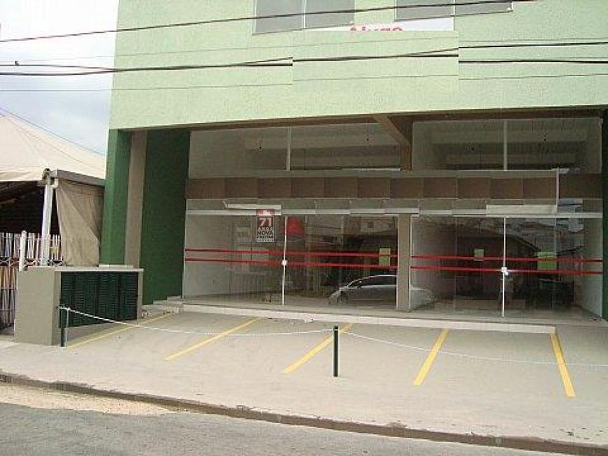 Comercial Prédio em Caraguatatuba