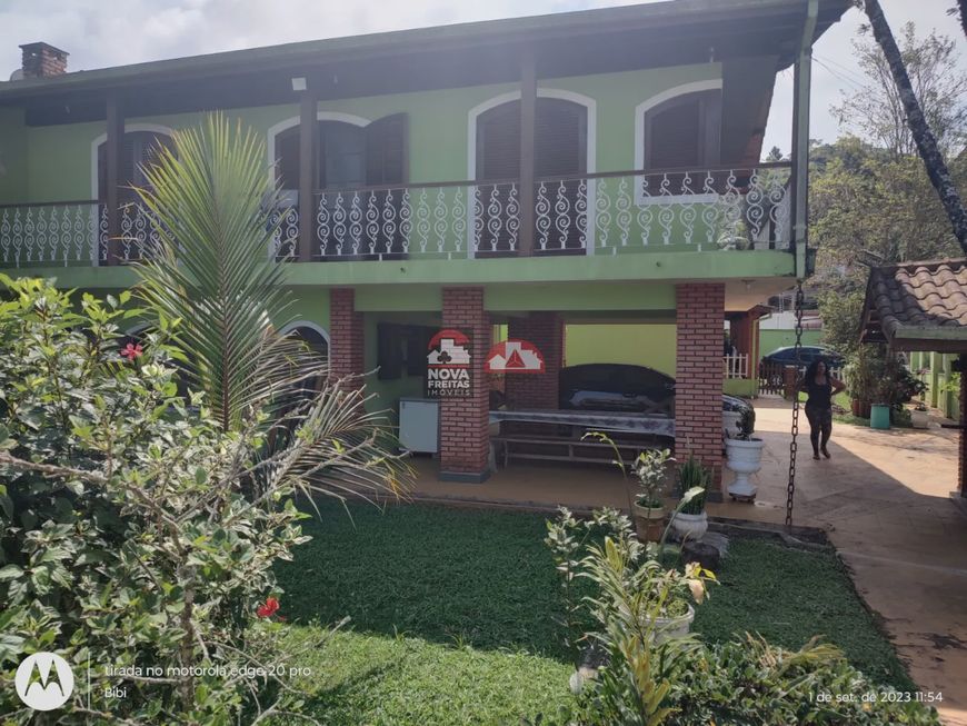 Casa Padrão em Caraguatatuba
