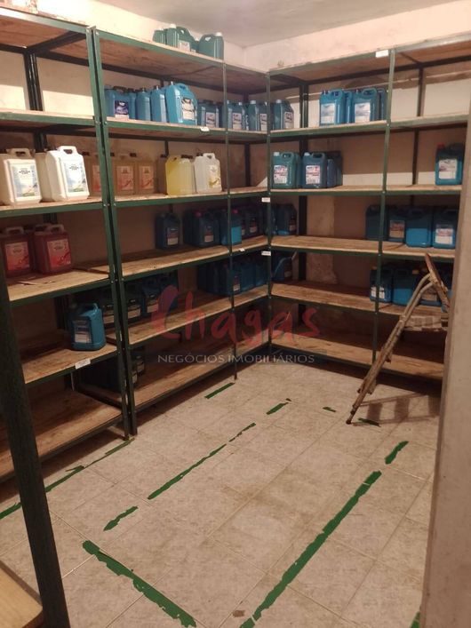 VENDE-SE | PRÉDIO COMERCIAL | MASSAGUAÇU.
