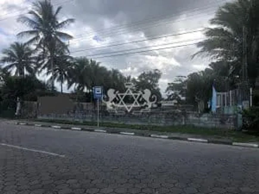 EXCELENTE ÁREA, COM 1700M2, COM ESCRITURA NA PRAIA DAS PALMEIRAS