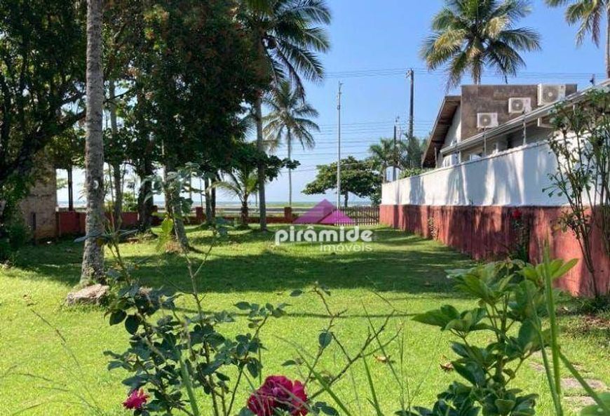 Casa com 1 dormitório à venda, 40 m² por R$ 850.000,00 - Praia das Palmeiras - Caraguatatuba/SP