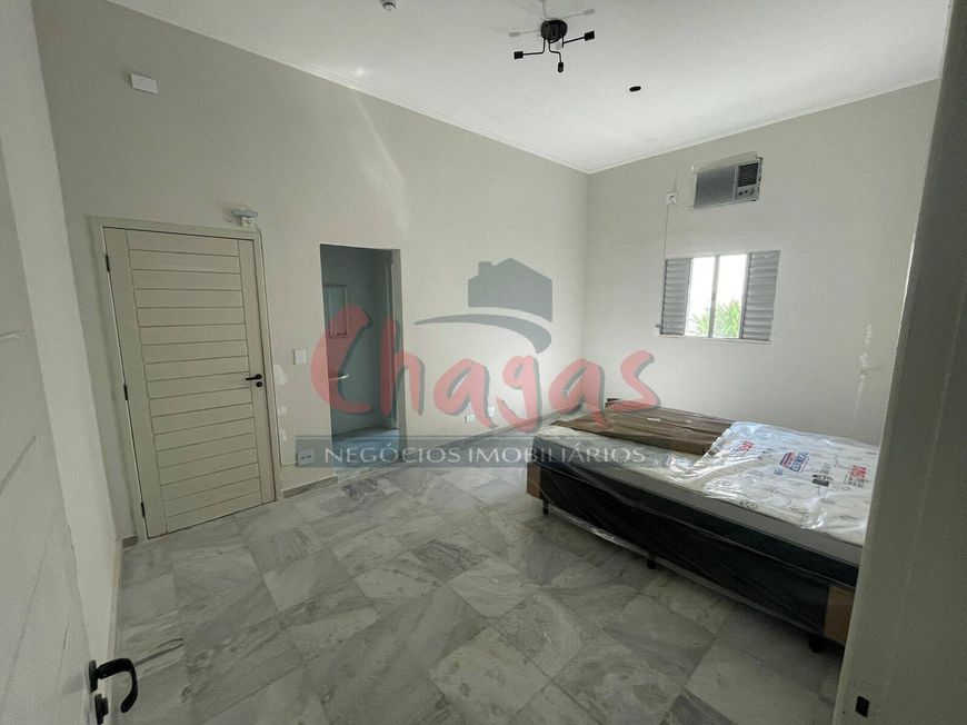 VENDE-SE | PRÉDIO COMERCIAL | FRENTE MAR | PRAIA DAS PALMEIRAS.