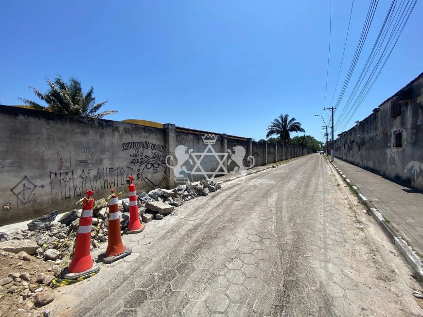 Área à venda com rampa para Embarcação localizado no Porto Novo, Caraguatatuba, SP