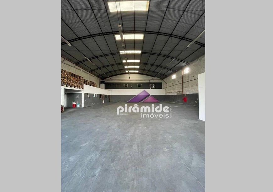 Galpão à venda, 1520 m² por R$ 5.500.000,00 - Jardim Britânia - Caraguatatuba/SP
