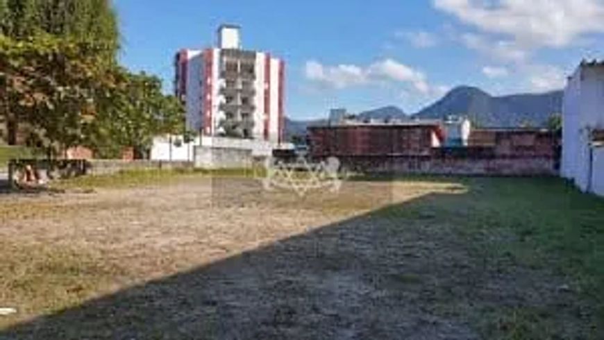Terreno à venda, Martim de Sá, Caraguatatuba.