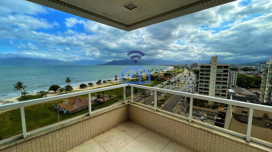 Apartamento frente-mar de alto padrão à venda no Centro de Caraguatatuba, SP - Venha morar com excl