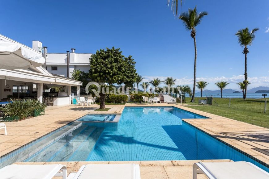 Casa em frente ao mar no Condomínio Costa Verde Tabatinga