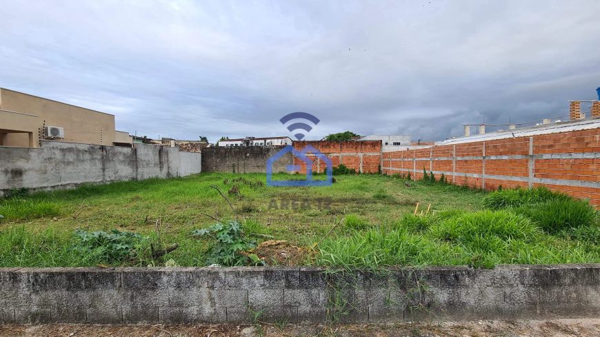 Terreno amplo de 720m² à venda no Pontal de Santa Marina, Caraguatatuba, SP - Invista ou construa s