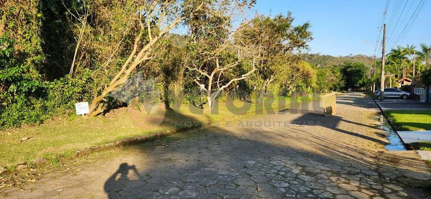 Terreno à venda, 384 m² por R$ 300.000,00 - Massaguaçu - Caraguatatuba/SP