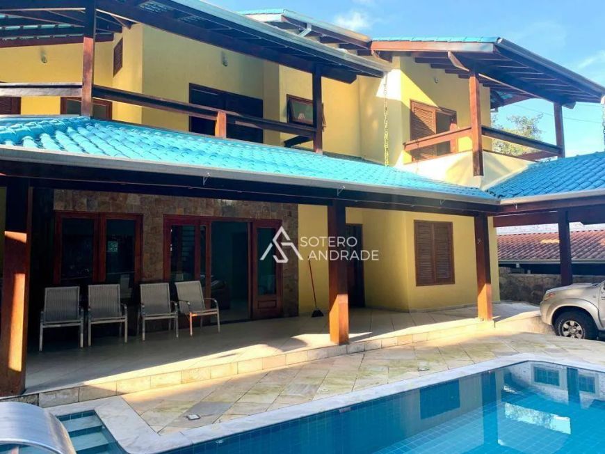 Casa maravilhosa com 6 dormitórios em condomínio fechado, praia do Massaguaçu