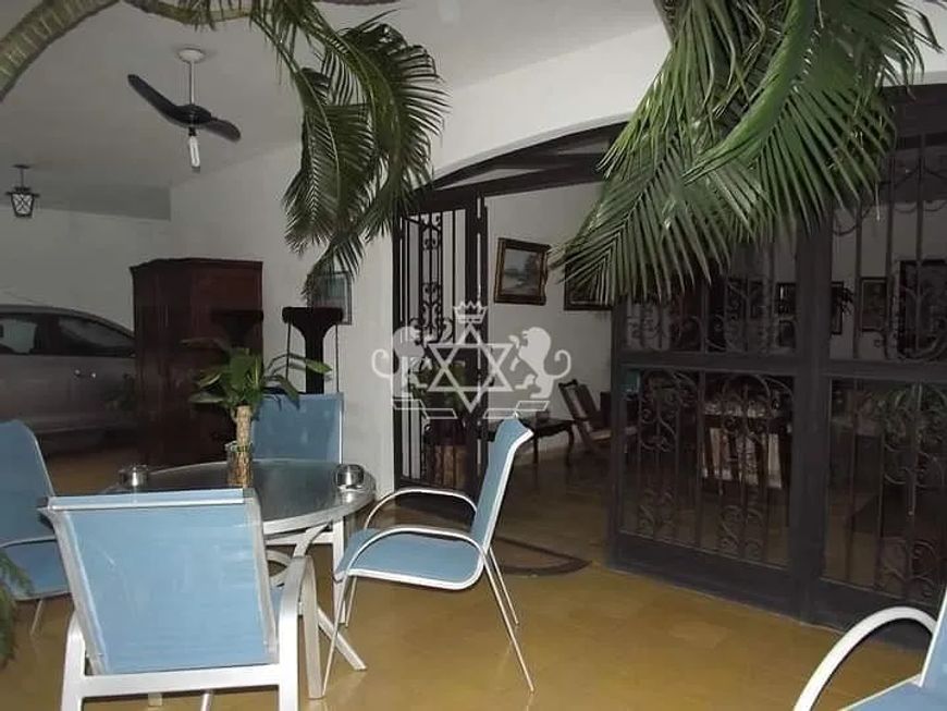 Casa à venda, Jardim Jaqueira, Caraguatatuba.