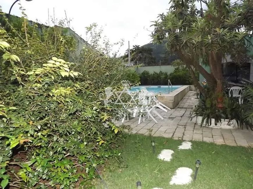Casa à venda, Jardim Jaqueira, Caraguatatuba.