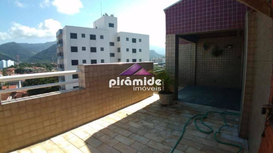 Cobertura com 144 m², 3 dormitórios/2 Suítes à venda, por R$ R$ 900.000, Martim de Sá