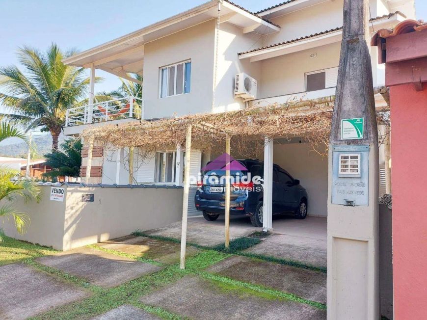 Casa com 4 dormitórios à venda, 290 m² por R$ 1.500.000,00 - Massaguaçu - Caraguatatuba/SP