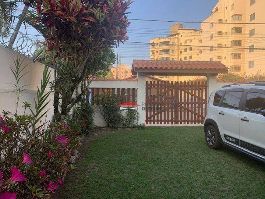 Casa com 3 dormitórios à venda, 109 m² por R$ 550.000,00 - Martim de Sá - Caraguatatuba/SP