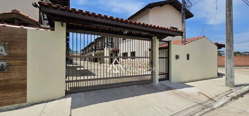 Lindo residencial com localização privilegiada na praia Massaguaçu