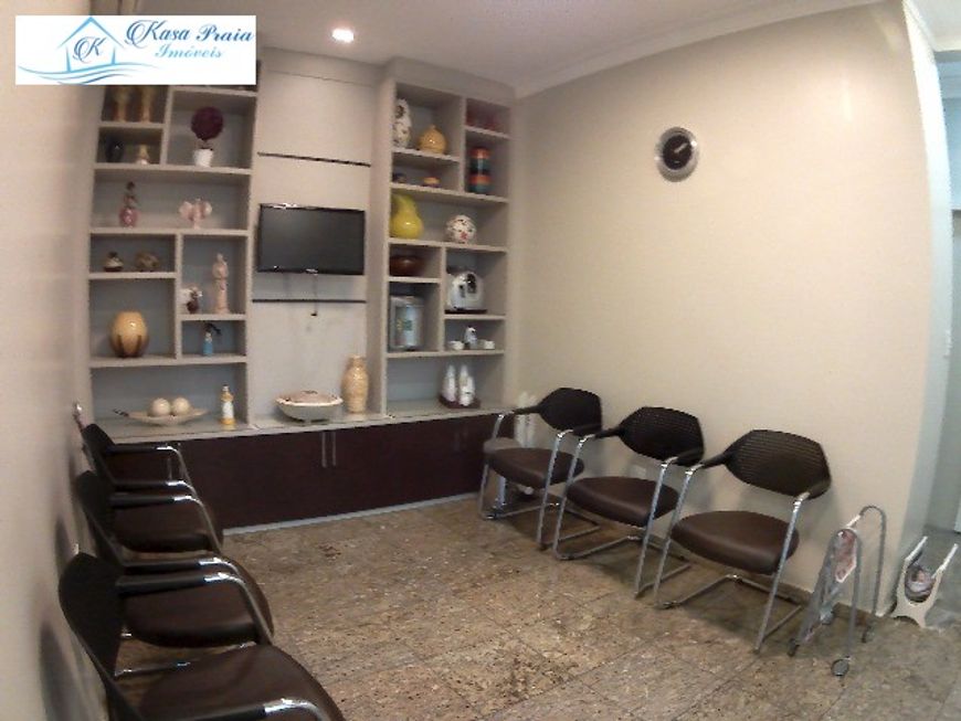 SALA COMERCIAL NO CENTRO DE CARAGUATATUBA ÓTIMA LOCALIZAÇÃO