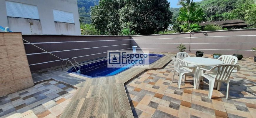 Sobrado com 3 dormitórios à venda, 240 m² por R$ 1.250.000,00 - Martim de Sá - Caraguatatuba/SP