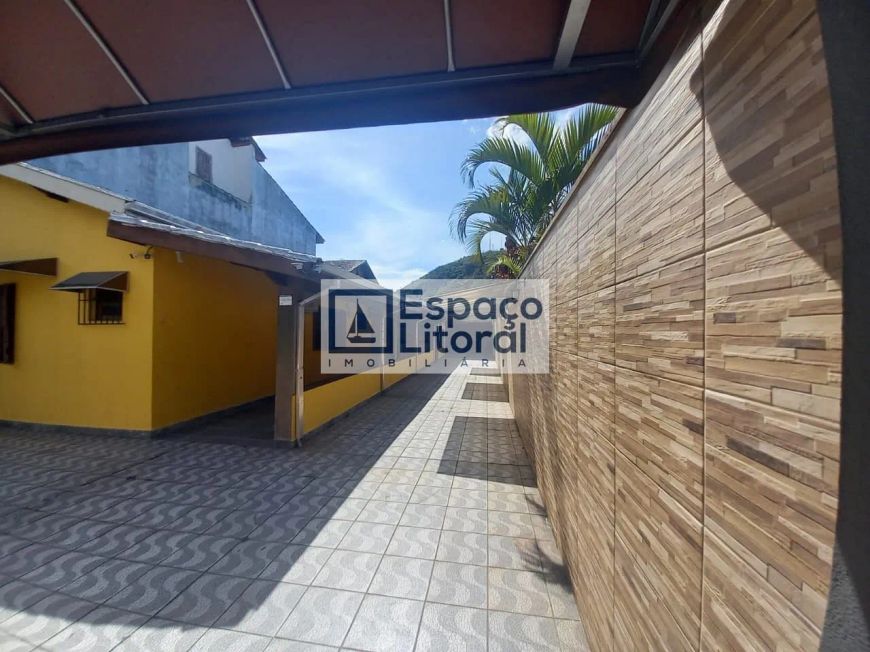 Casa com 2 dormitórios à venda, 160 m² por R$ 735.000,00 - Sumaré - Caraguatatuba/SP